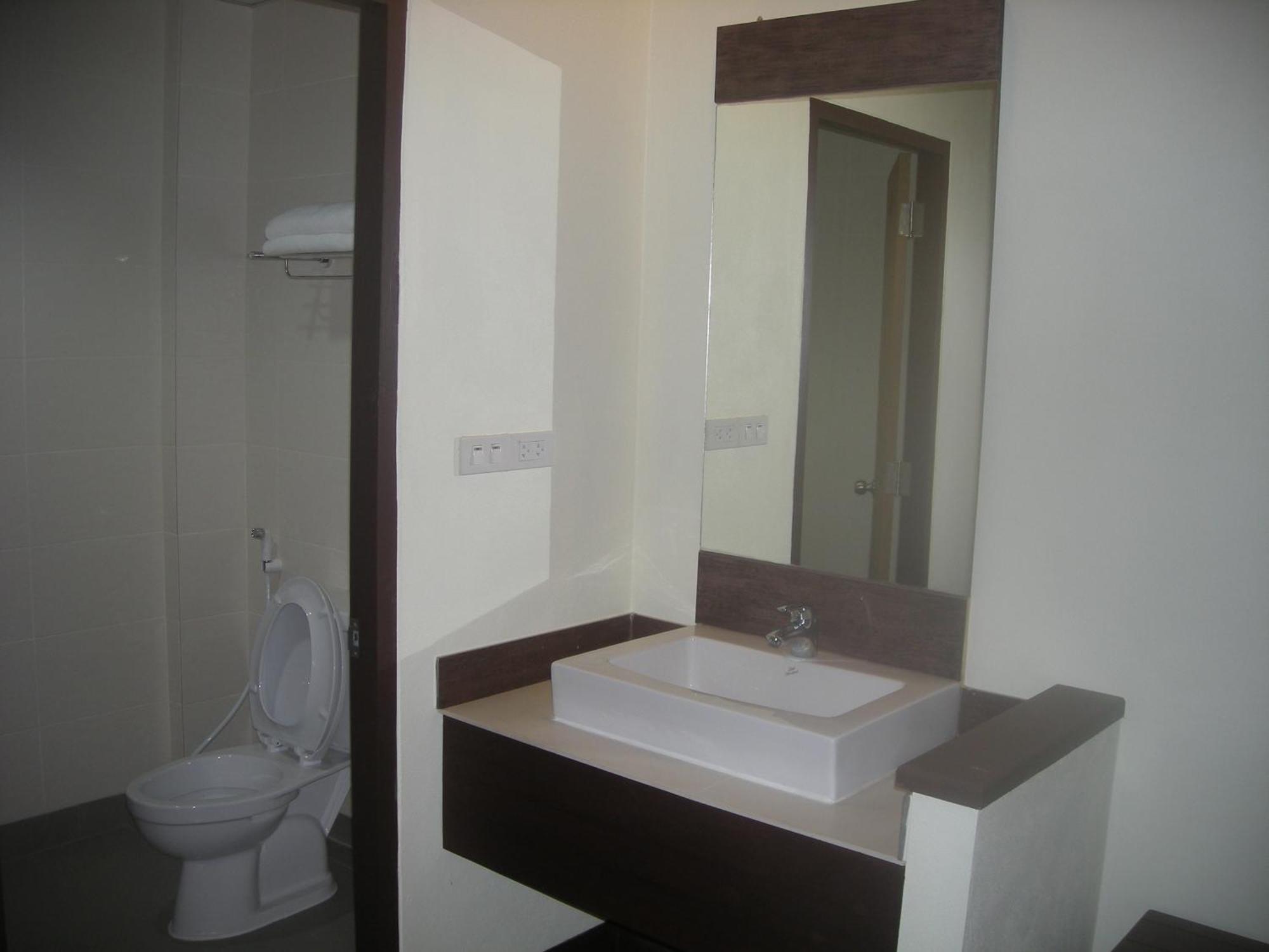 Mawin Hotel Csiangmaj Kültér fotó