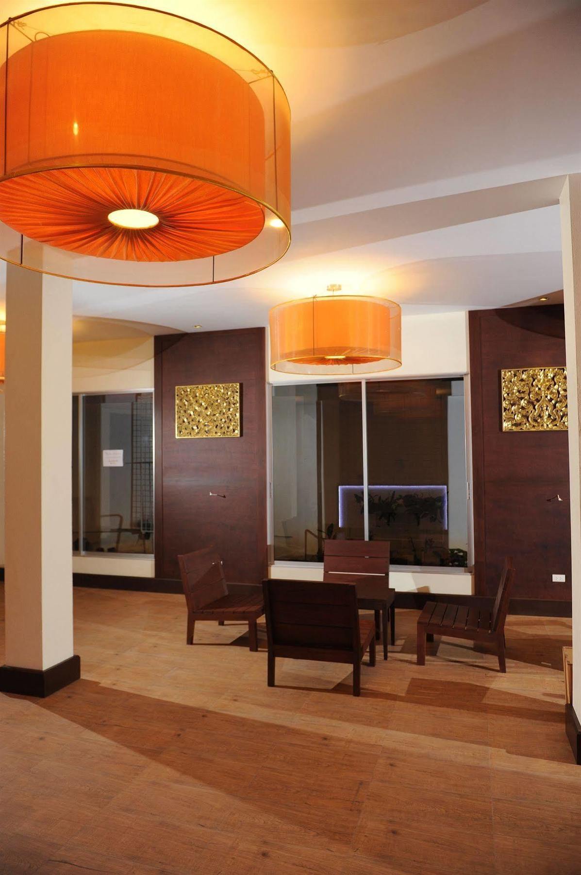 Mawin Hotel Csiangmaj Kültér fotó